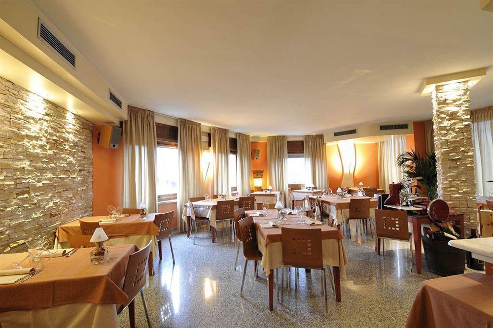 Hotel Al Sole - Enjoy Holiday Cavaion Veronese Luaran gambar